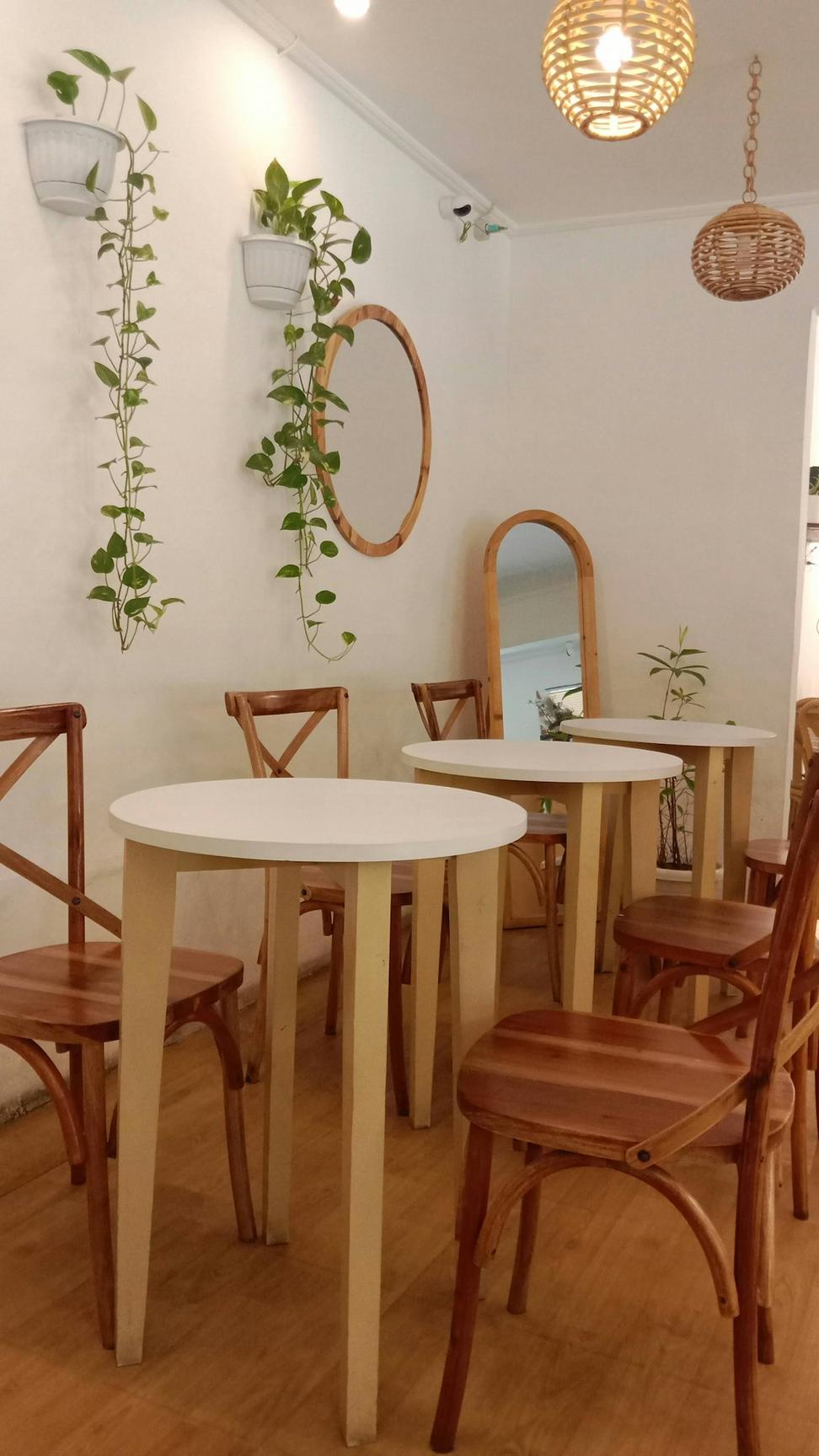 Sustainable Cafe & Workspace